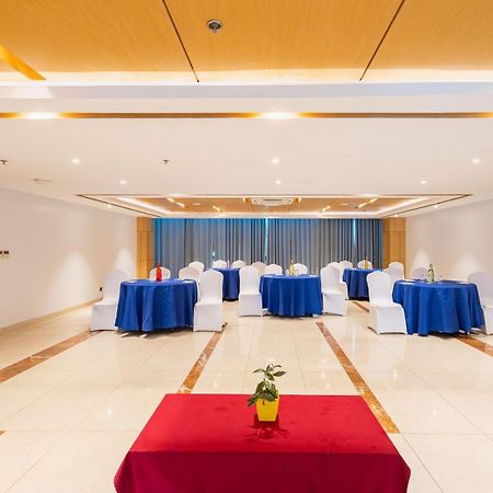 Hotel Siraichuli Chitwan Eksteriør bilde