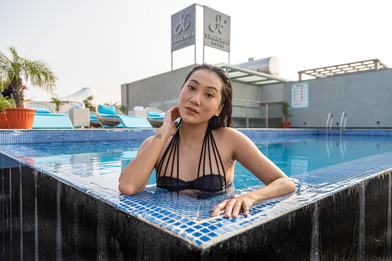 Hotel Siraichuli Chitwan Eksteriør bilde