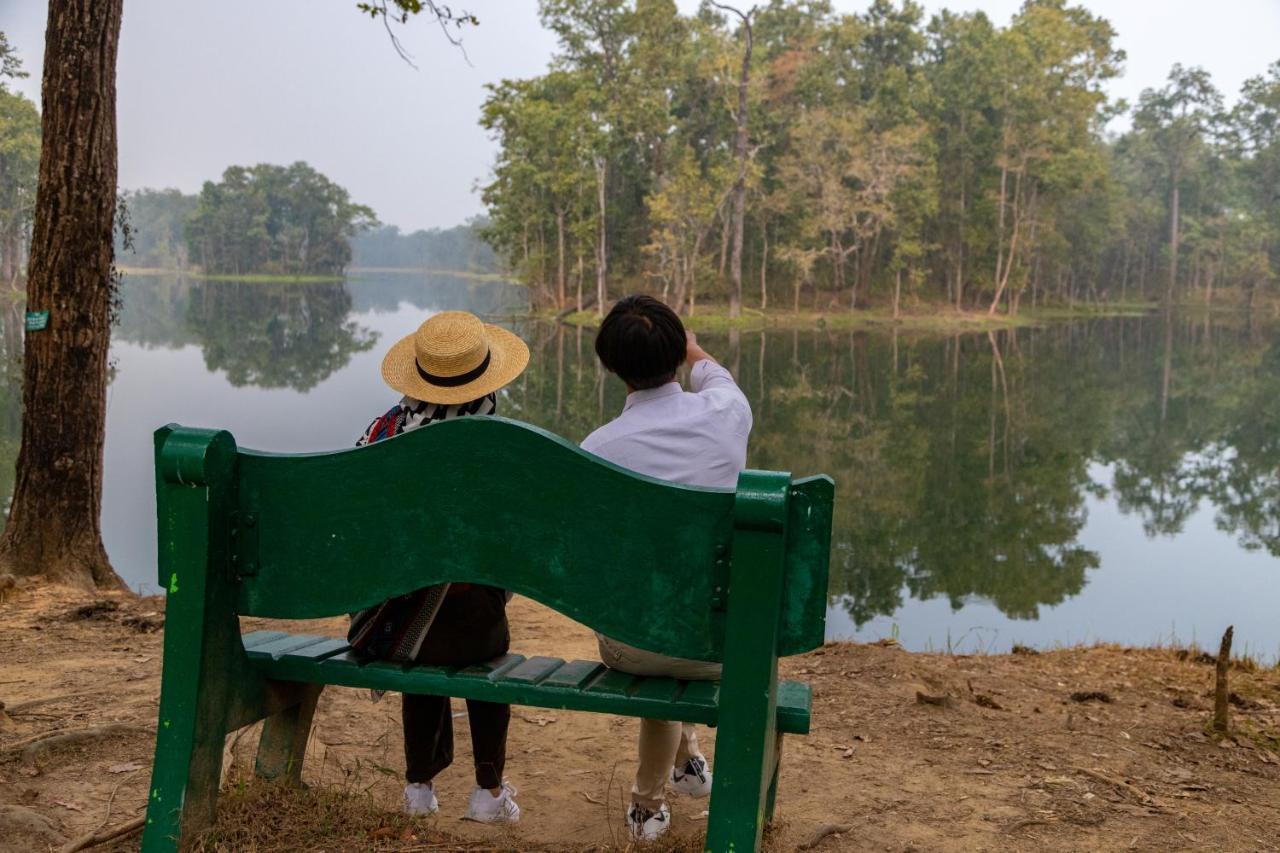 Hotel Siraichuli Chitwan Eksteriør bilde