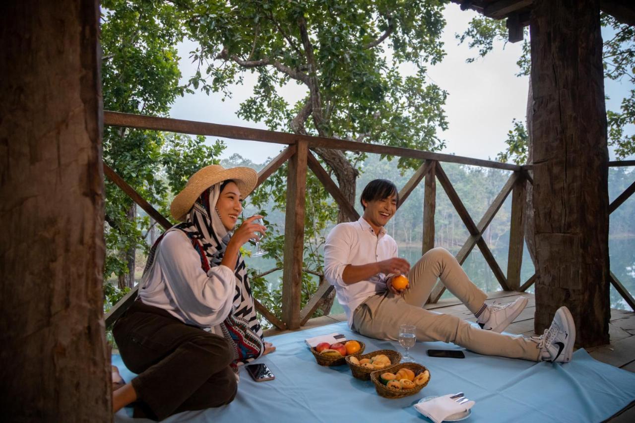 Hotel Siraichuli Chitwan Eksteriør bilde